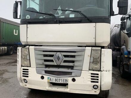 Белый Рено Магнум, объемом двигателя 12 л и пробегом 160 тыс. км за 5200 $, фото 1 на Automoto.ua