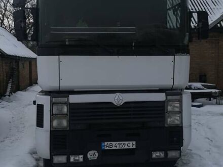 Белый Рено Магнум, объемом двигателя 11.9 л и пробегом 400 тыс. км за 11900 $, фото 1 на Automoto.ua