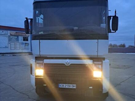 Белый Рено Магнум, объемом двигателя 11.9 л и пробегом 1 тыс. км за 4500 $, фото 1 на Automoto.ua