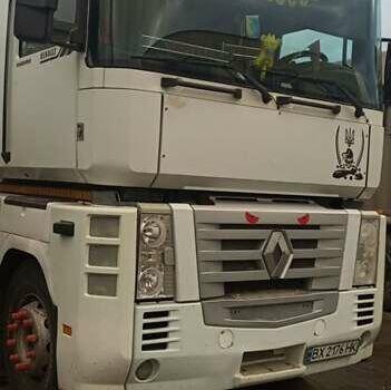 Білий Рено Магнум, об'ємом двигуна 11.93 л та пробігом 1000 тис. км за 8000 $, фото 1 на Automoto.ua