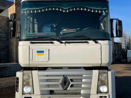 Белый Рено Магнум, объемом двигателя 11.93 л и пробегом 1000 тыс. км за 5000 $, фото 1 на Automoto.ua