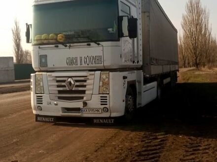 Белый Рено Магнум, объемом двигателя 12 л и пробегом 999 тыс. км за 6500 $, фото 1 на Automoto.ua