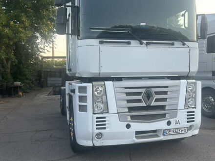 Белый Рено Магнум, объемом двигателя 11.93 л и пробегом 990 тыс. км за 7800 $, фото 1 на Automoto.ua