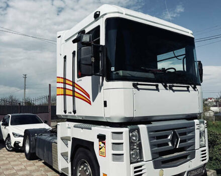 Білий Рено Магнум, об'ємом двигуна 11.93 л та пробігом 1 тис. км за 6500 $, фото 1 на Automoto.ua