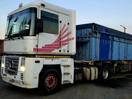 Белый Рено Магнум, объемом двигателя 0 л и пробегом 130 тыс. км за 11000 $, фото 1 на Automoto.ua