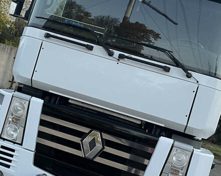 Белый Рено Магнум, объемом двигателя 0 л и пробегом 1000 тыс. км за 9000 $, фото 1 на Automoto.ua