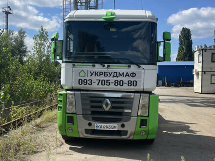 Рено Магнум 2008 в Киеве на Automoto.ua Белый Рено Магнум, объемом двигателя 12.8 л и пробегом 1 тыс. км за 19000 $, фото 1 на Automoto.ua