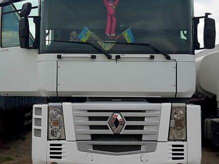 Білий Рено Магнум, об'ємом двигуна 12.8 л та пробігом 470 тис. км за 11000 $, фото 1 на Automoto.ua