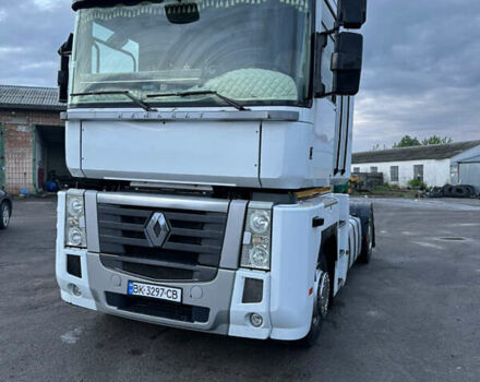 Білий Рено Магнум, об'ємом двигуна 0 л та пробігом 300 тис. км за 9000 $, фото 1 на Automoto.ua