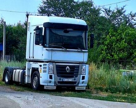 Білий Рено Магнум, об'ємом двигуна 13 л та пробігом 0 тис. км за 12000 $, фото 1 на Automoto.ua