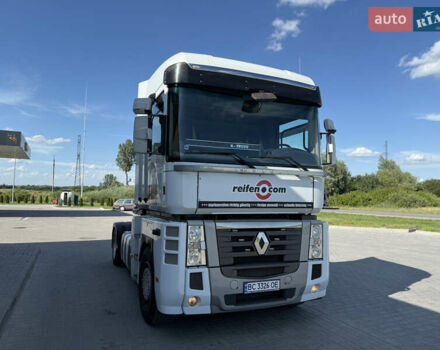 Белый Рено Магнум, объемом двигателя 12.7 л и пробегом 850 тыс. км за 17500 $, фото 1 на Automoto.ua