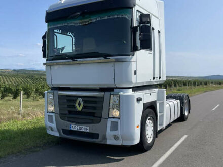 Белый Рено Магнум, объемом двигателя 0 л и пробегом 960 тыс. км за 10800 $, фото 1 на Automoto.ua