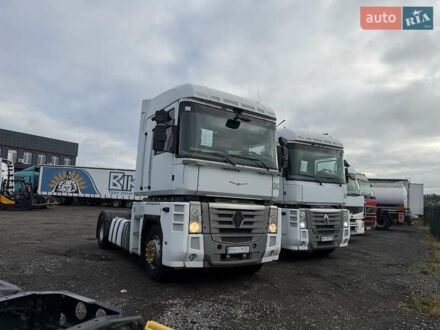 Белый Рено Магнум, объемом двигателя 12.78 л и пробегом 300 тыс. км за 7999 $, фото 1 на Automoto.ua