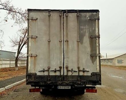 Красный Рено Магнум, объемом двигателя 11.9 л и пробегом 175 тыс. км за 8500 $, фото 1 на Automoto.ua