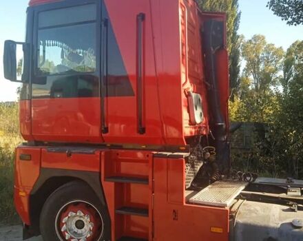 Рено Магнум 2003 в Броварах на Automoto.ua Красный Рено Магнум, объемом двигателя 0 л и пробегом 1 тыс. км за 8000 $, фото 2 на Automoto.ua