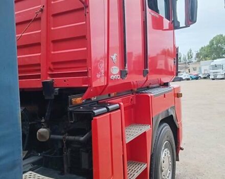 Красный Рено Магнум, объемом двигателя 11.93 л и пробегом 1 тыс. км за 7500 $, фото 4 на Automoto.ua