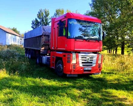 Красный Рено Магнум, объемом двигателя 11 л и пробегом 300 тыс. км за 11000 $, фото 1 на Automoto.ua