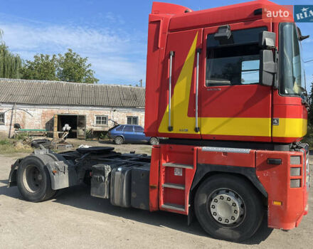 Красный Рено Магнум, объемом двигателя 12.78 л и пробегом 1000 тыс. км за 8500 $, фото 4 на Automoto.ua