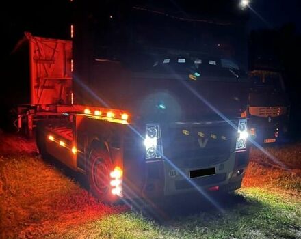 Червоний Рено Магнум, об'ємом двигуна 0 л та пробігом 1 тис. км за 15000 $, фото 3 на Automoto.ua