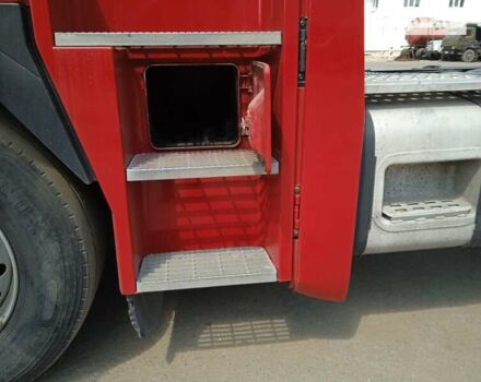 Рено Магнум 2010 у Вінниці на Automoto.ua Червоний Рено Магнум, об'ємом двигуна 12.8 л та пробігом 840 тис. км за 18000 $, фото 6 на Automoto.ua