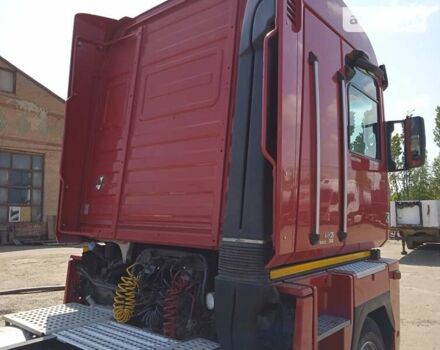 Рено Магнум 2010 у Вінниці на Automoto.ua Червоний Рено Магнум, об'ємом двигуна 12.8 л та пробігом 840 тис. км за 18000 $, фото 8 на Automoto.ua