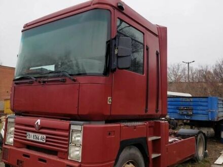 Рено Магнум 1998 в Полтаве на Automoto.ua Красный Рено Магнум, объемом двигателя 12 л и пробегом 880 тыс. км за 5350 $, фото 1 на Automoto.ua