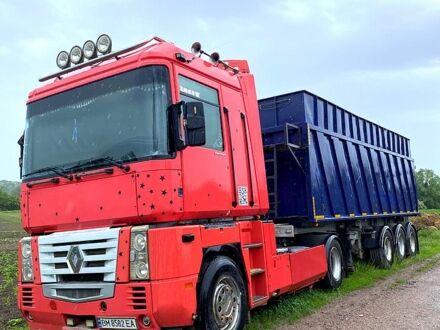 Рено Магнум 2003 в Ромнах на Automoto.ua Красный Рено Магнум, объемом двигателя 12 л и пробегом 1000 тыс. км за 19000 $, фото 1 на Automoto.ua