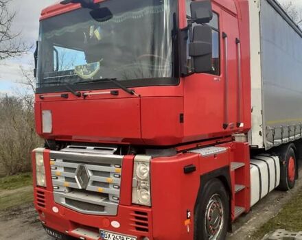 Красный Рено Магнум, объемом двигателя 12.78 л и пробегом 1 тыс. км за 15369 $, фото 1 на Automoto.ua