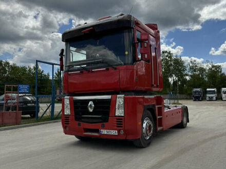 Красный Рено Магнум, объемом двигателя 12.6 л и пробегом 123 тыс. км за 7999 $, фото 1 на Automoto.ua