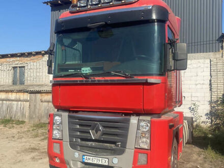 Красный Рено Магнум, объемом двигателя 12.9 л и пробегом 52 тыс. км за 7999 $, фото 1 на Automoto.ua