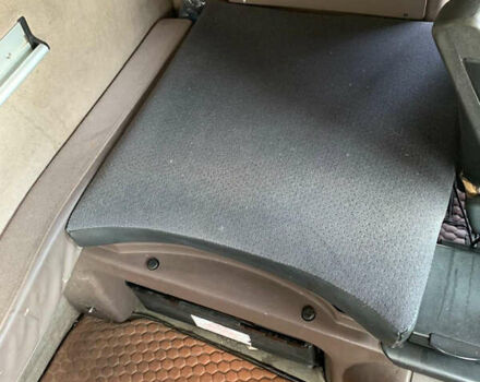 Рено Магнум 2004 у Чернівцях на Automoto.ua Рено Магнум, об'ємом двигуна 0 л та пробігом 900 тис. км за 12000 $, фото 9 на Automoto.ua