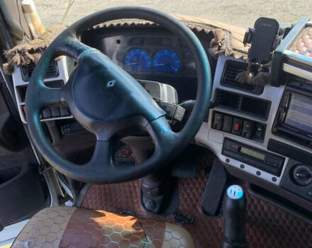 Рено Магнум 2004 у Чернівцях на Automoto.ua Рено Магнум, об'ємом двигуна 0 л та пробігом 900 тис. км за 12000 $, фото 3 на Automoto.ua