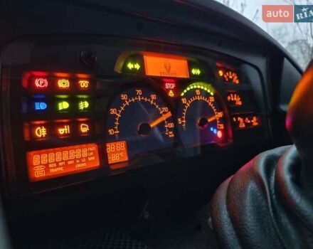 Рено Магнум, объемом двигателя 12 л и пробегом 1 тыс. км за 7300 $, фото 22 на Automoto.ua
