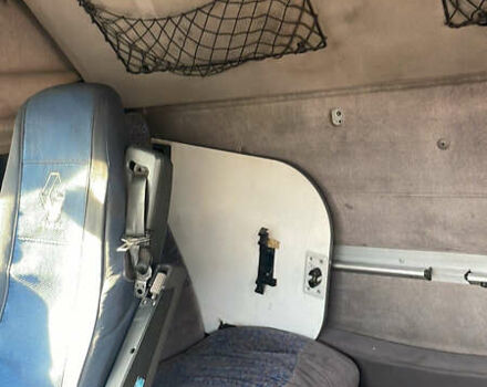 Рено Магнум, объемом двигателя 0 л и пробегом 1000 тыс. км за 5000 $, фото 7 на Automoto.ua