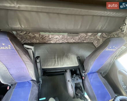Рено Магнум, объемом двигателя 0 л и пробегом 936 тыс. км за 9999 $, фото 6 на Automoto.ua