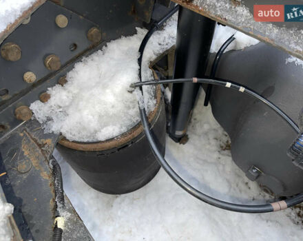 Рено Магнум, объемом двигателя 12.8 л и пробегом 999 тыс. км за 9999 $, фото 3 на Automoto.ua