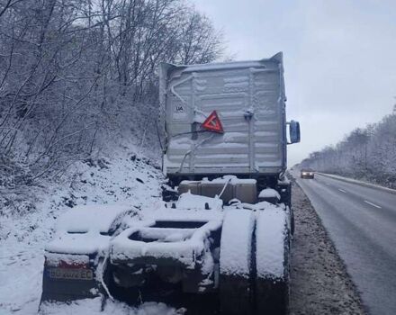 Рено Магнум, объемом двигателя 0 л и пробегом 844 тыс. км за 10000 $, фото 4 на Automoto.ua