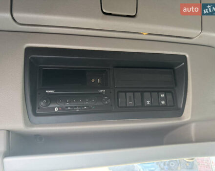 Рено Магнум 2013 у Кам'янське (Дніпродзержинськ) на Automoto.ua Рено Магнум, об'ємом двигуна 0 л та пробігом 1000 тис. км за 13500 $, фото 7 на Automoto.ua