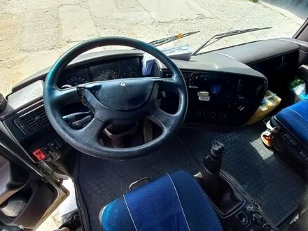 Рено Магнум, объемом двигателя 12.9 л и пробегом 100 тыс. км за 16000 $, фото 1 на Automoto.ua