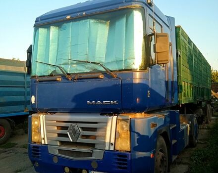 Рено Магнум, объемом двигателя 12 л и пробегом 0 тыс. км за 9200 $, фото 1 на Automoto.ua