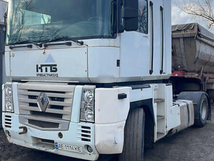 Рено Магнум, объемом двигателя 0 л и пробегом 1000 тыс. км за 5000 $, фото 1 на Automoto.ua