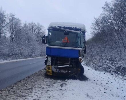 Рено Магнум, объемом двигателя 0 л и пробегом 844 тыс. км за 10000 $, фото 1 на Automoto.ua