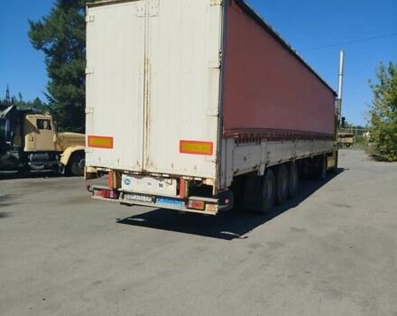 Желтый Рено Магнум, объемом двигателя 12 л и пробегом 2 тыс. км за 10000 $, фото 3 на Automoto.ua