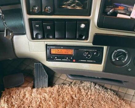 Желтый Рено Магнум, объемом двигателя 12.78 л и пробегом 1 тыс. км за 7999 $, фото 5 на Automoto.ua