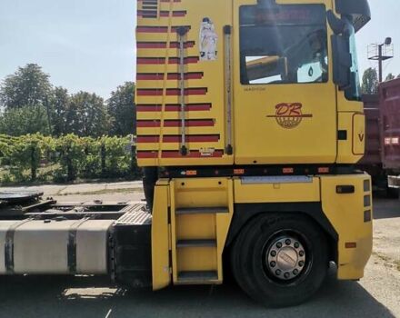 Желтый Рено Магнум, объемом двигателя 12.9 л и пробегом 1 тыс. км за 15500 $, фото 7 на Automoto.ua
