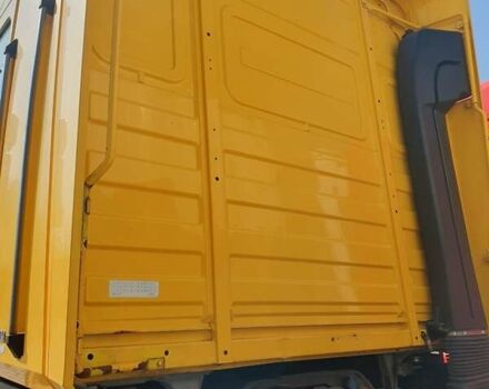 Желтый Рено Магнум, объемом двигателя 12.78 л и пробегом 1 тыс. км за 17500 $, фото 3 на Automoto.ua