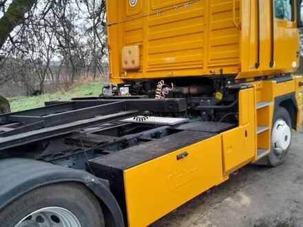 Рено Магнум 2002 у Чорноморську (Іллічівську) на Automoto.ua Жовтий Рено Магнум, об'ємом двигуна 0 л та пробігом 1000 тис. км за 12800 $, фото 1 на Automoto.ua