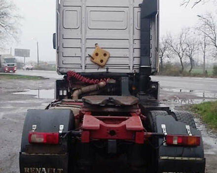 Серый Рено Магнум, объемом двигателя 11.93 л и пробегом 996 тыс. км за 3400 $, фото 3 на Automoto.ua