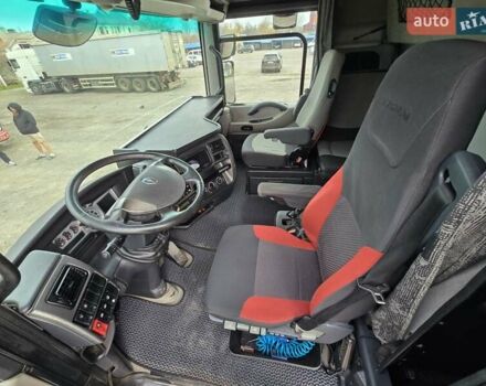 Серый Рено Магнум, объемом двигателя 10.74 л и пробегом 860 тыс. км за 29900 $, фото 8 на Automoto.ua