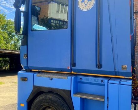 Синій Рено Магнум, об'ємом двигуна 12 л та пробігом 555 тис. км за 10000 $, фото 2 на Automoto.ua